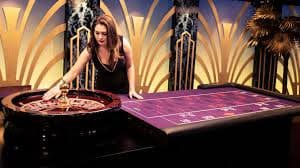 login rupiahtoto platform home interface showing game categories and live tables